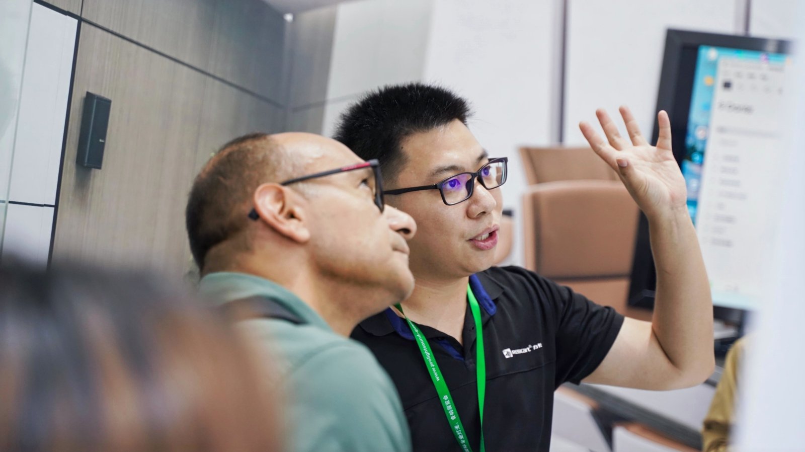 Прямая трансляция с выставки | Relacart представляет свою новую серию устройств с искусственным интеллектом, переосмыслив возможности интеллектуального аудио!