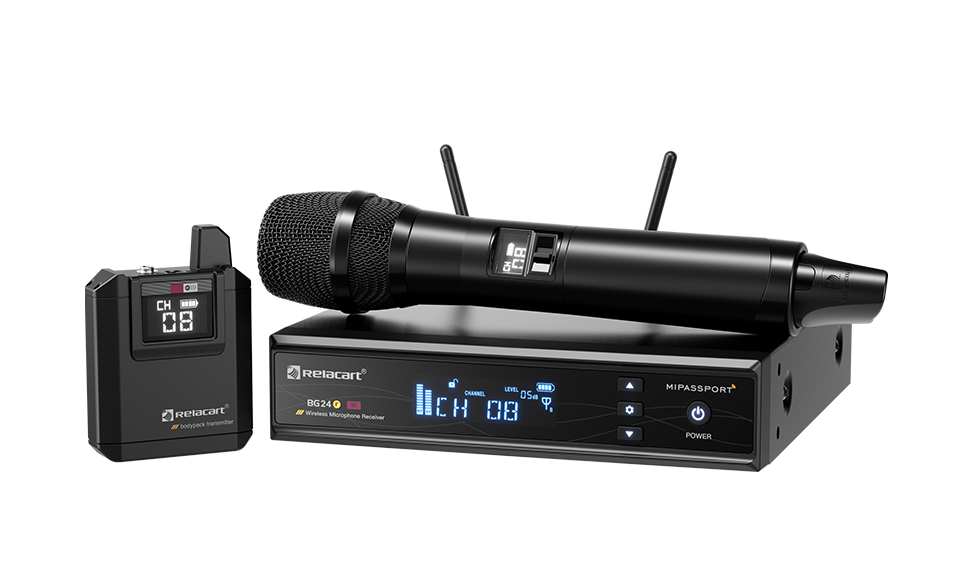 Одноканальная беспроводная микрофонная система с тройным разнесением 2.4G